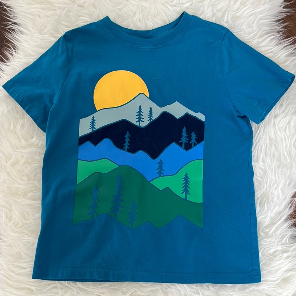Hanna Andersson Blue Mountain Graphic Kids T-Shirt